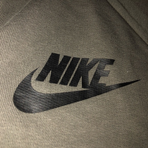 NIKE HOODIE - Picture 2 of 3
